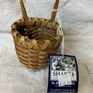 The Shaker Collection by Basketville